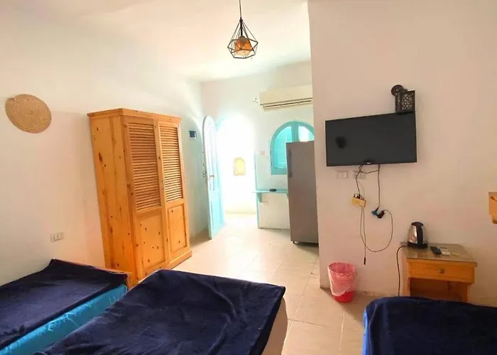 Chill Out Camp Hotel 3*